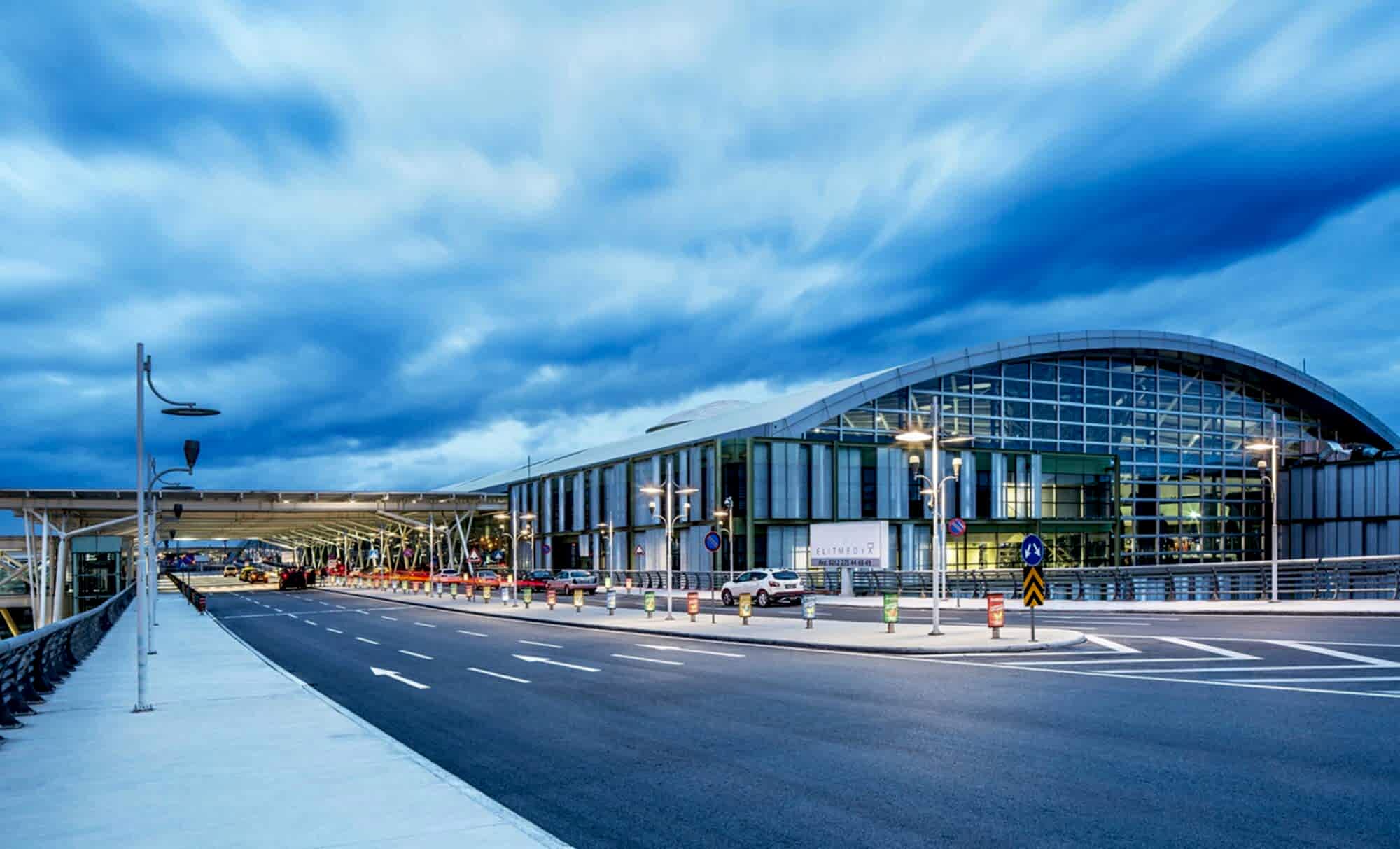 izmir-adnan-menderes-havalimani